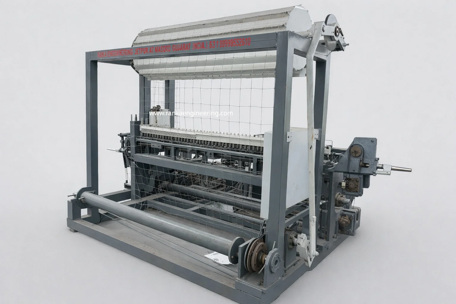 Grassland Fencing Machine - Cross View 2